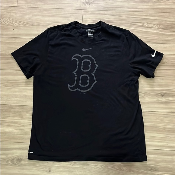 Nike Black Tee with Redsox Logo - Picture 1 of 7